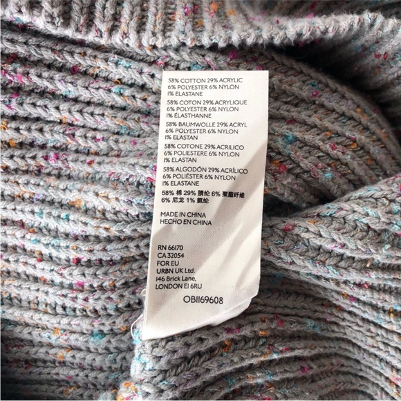 Free People | Cozy Oversized Cowl Neck Chunky Knit Sweater Grey w/ Rainbow Spec - Picture 12 of 13